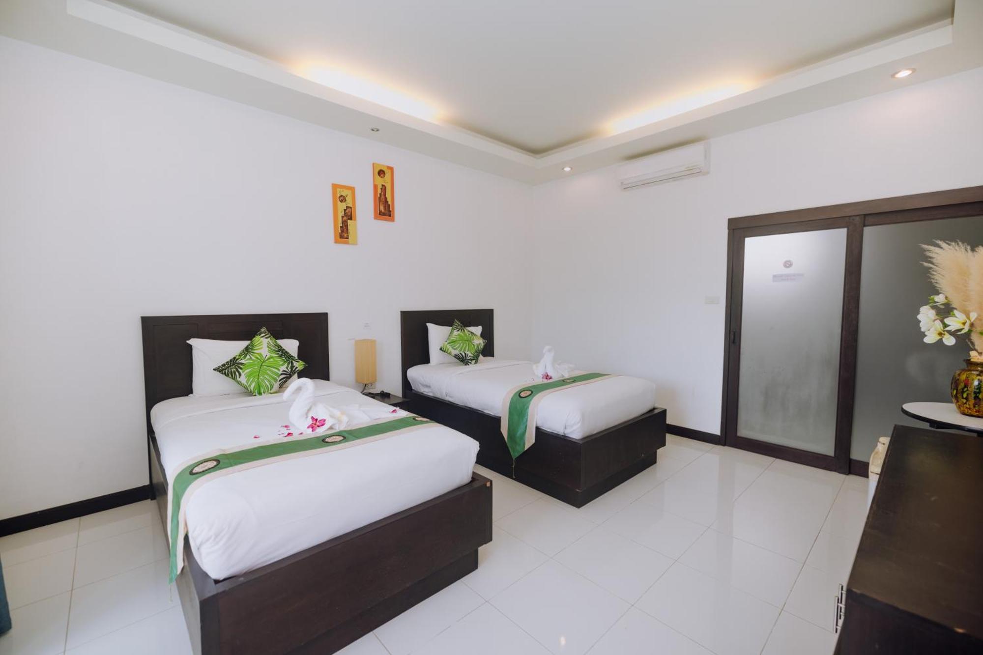 Monaburi Boutique Resort Rawai Exterior photo
